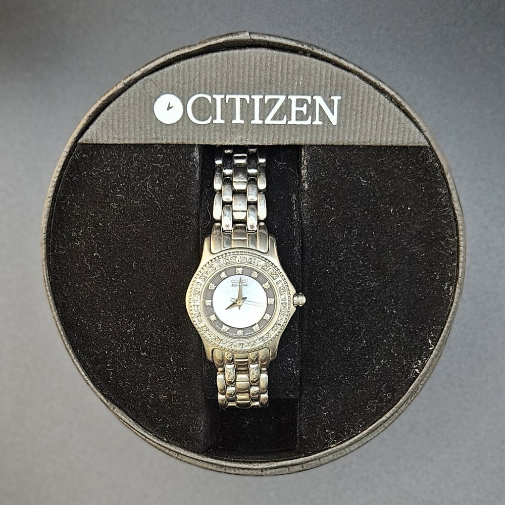 Citizen Eco-Drive Ladies Watch Stainless Steel E031-S034744